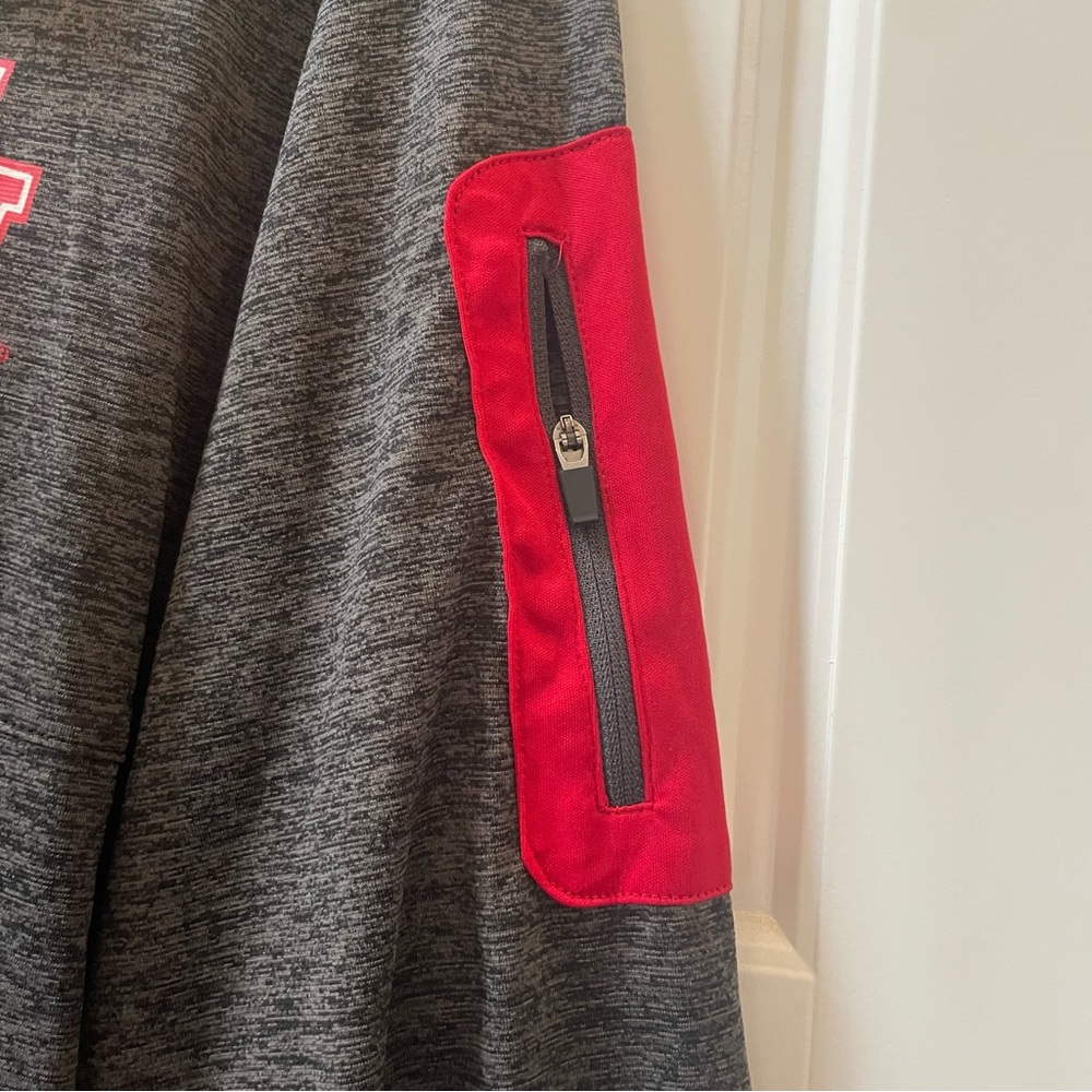 University of Houston Men's Red and Gray Men's Long Sleeve Quarter-Zip Size XL - Picture 4 of 6